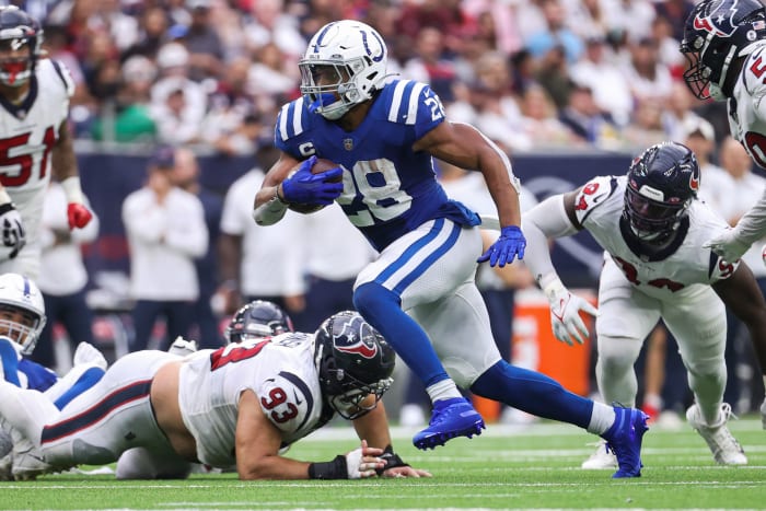 Indianapolis Colts running back Jonathan Taylor runs open for a first down against the Houston Texans